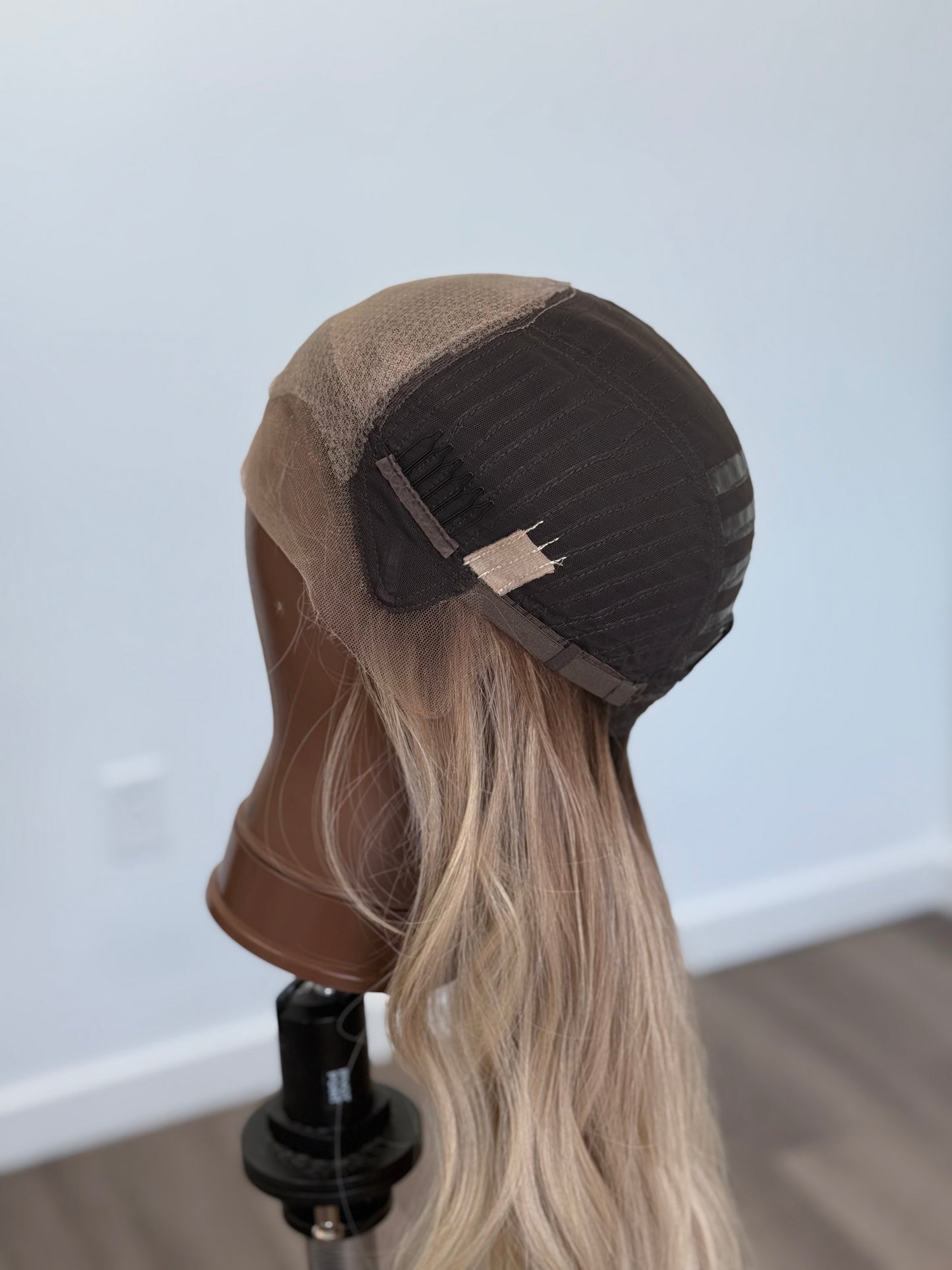 "Janae" (S) 25"