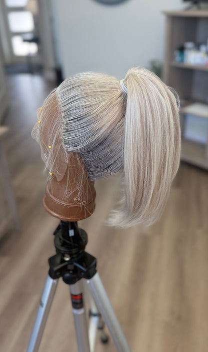 “Sherry" (M) 24" PONYTAIL