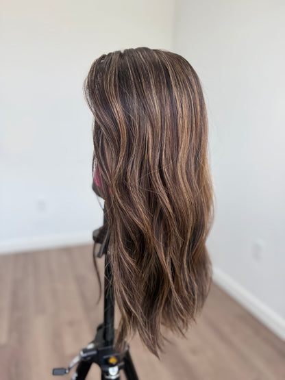 "Karrie" (M) 20"