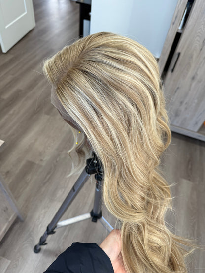 "Gigi" (S) 24"